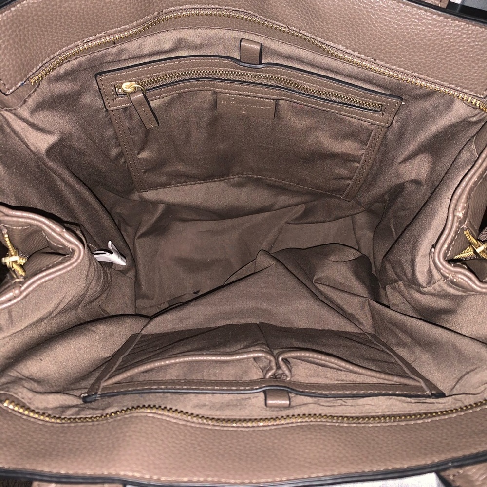 Large Purse - Picture 4 of 5